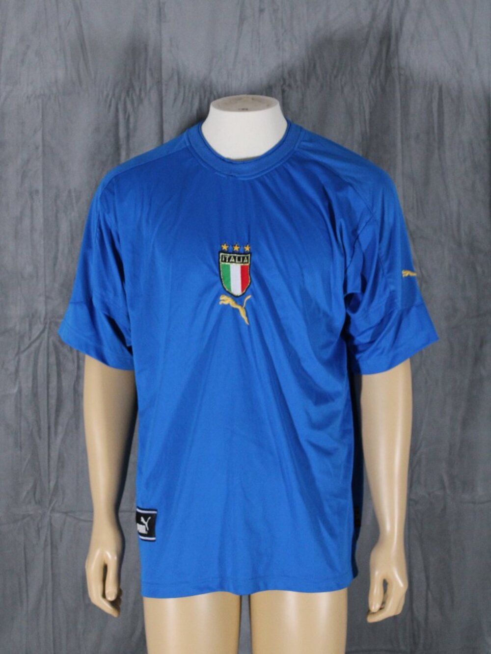 Team Italy Socer Jersey - 2004 Home Jersey Vieri by Puma - Men's Large